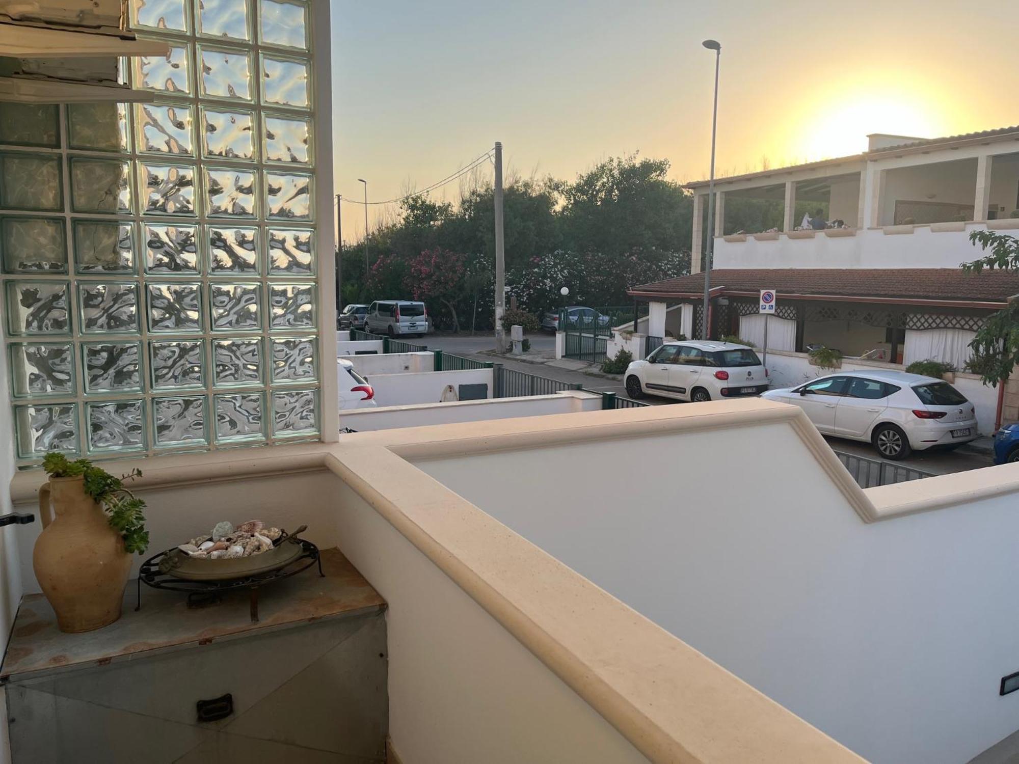 Villa Ticia A 100 Metri Dalla Spiaggia Con Parcheggio Privato Lido Marini Zewnętrze zdjęcie